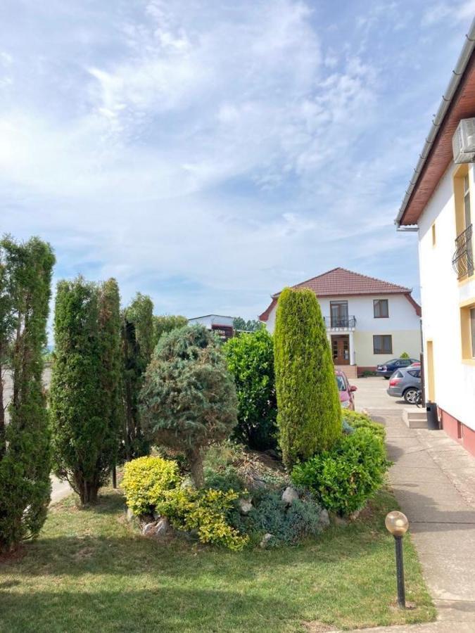 Vila Boema Marghita Exterior photo
